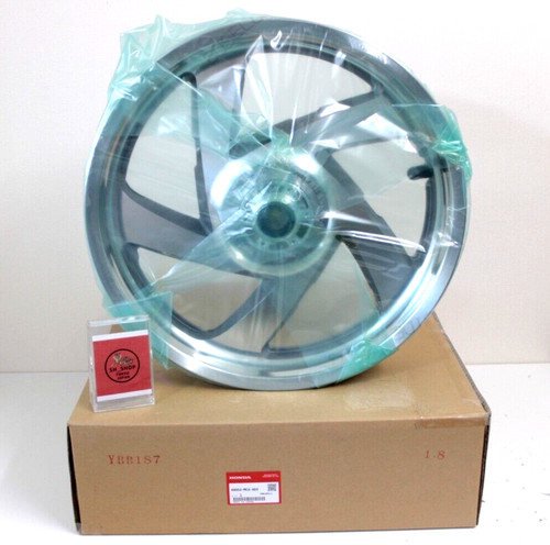 Honda oem front wheel 08 - front, 01-08